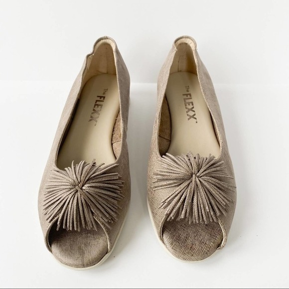 The FLEXX Peep Toe Slip On Skimmers - Boco Loco 7.5 - Picture 1 of 7